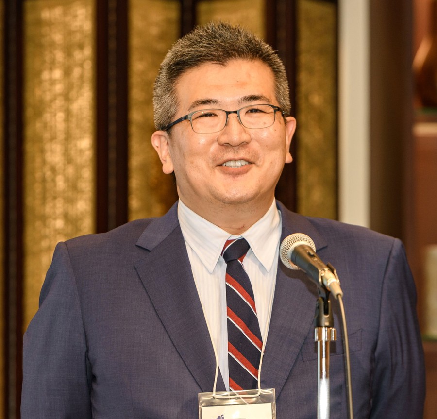 代表取締役 井山 晋一